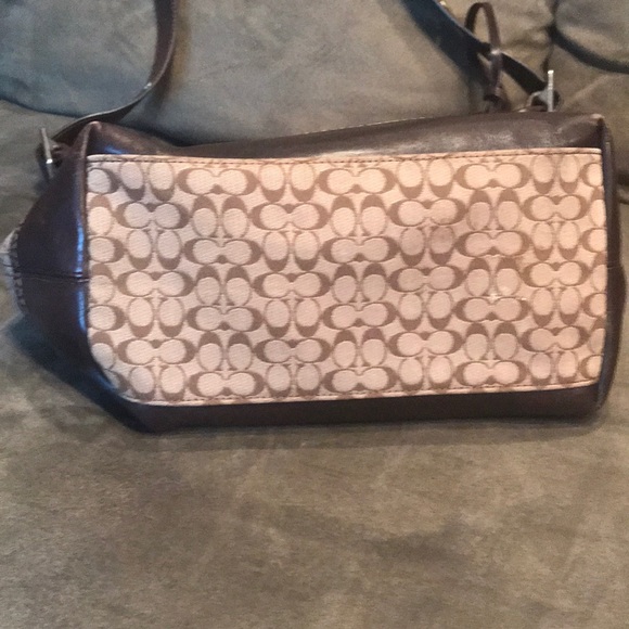 Purse - Picture 4 of 8